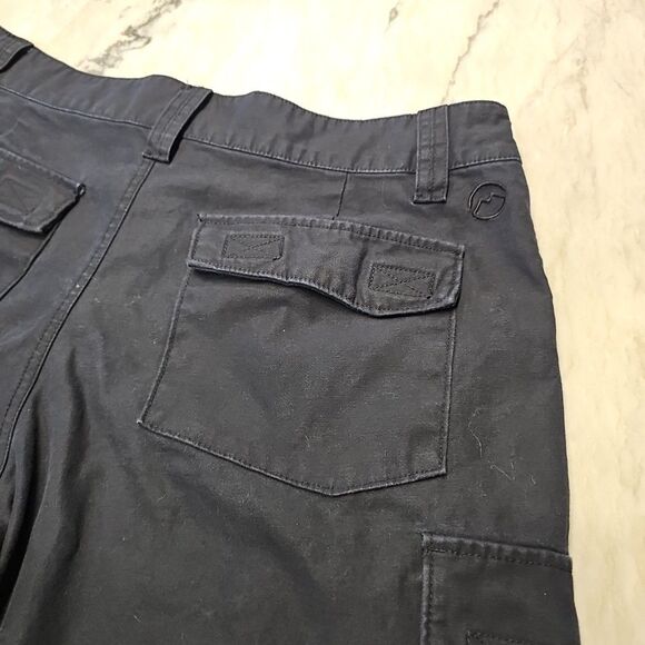 Magellan Outdoors Men’s Cargo Shorts Black Size 34 - Picture 8 of 8